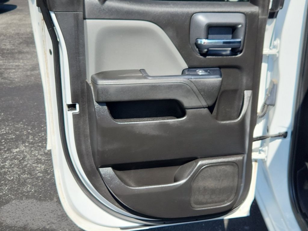 2018-Chevrolet-Silverado_1500_312918-22