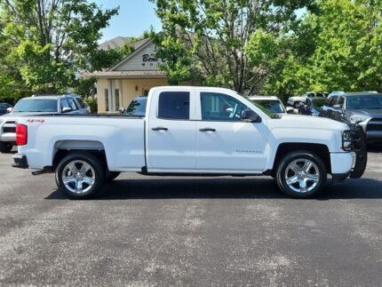 2018 Chevrolet Silverado 1500 Custom