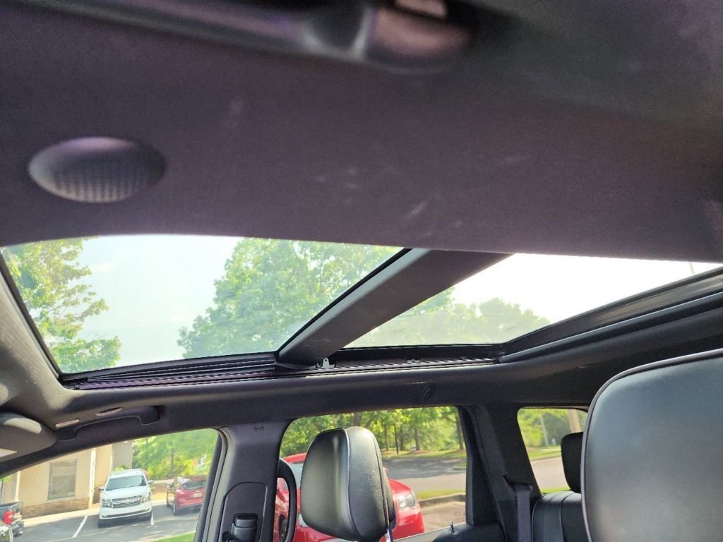 2018-Jeep-Grand_Cherokee_494020-15