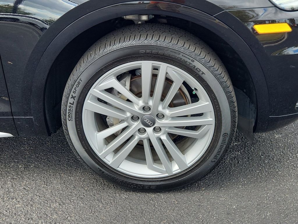 2019-Audi-Q5_132750-4 (1)