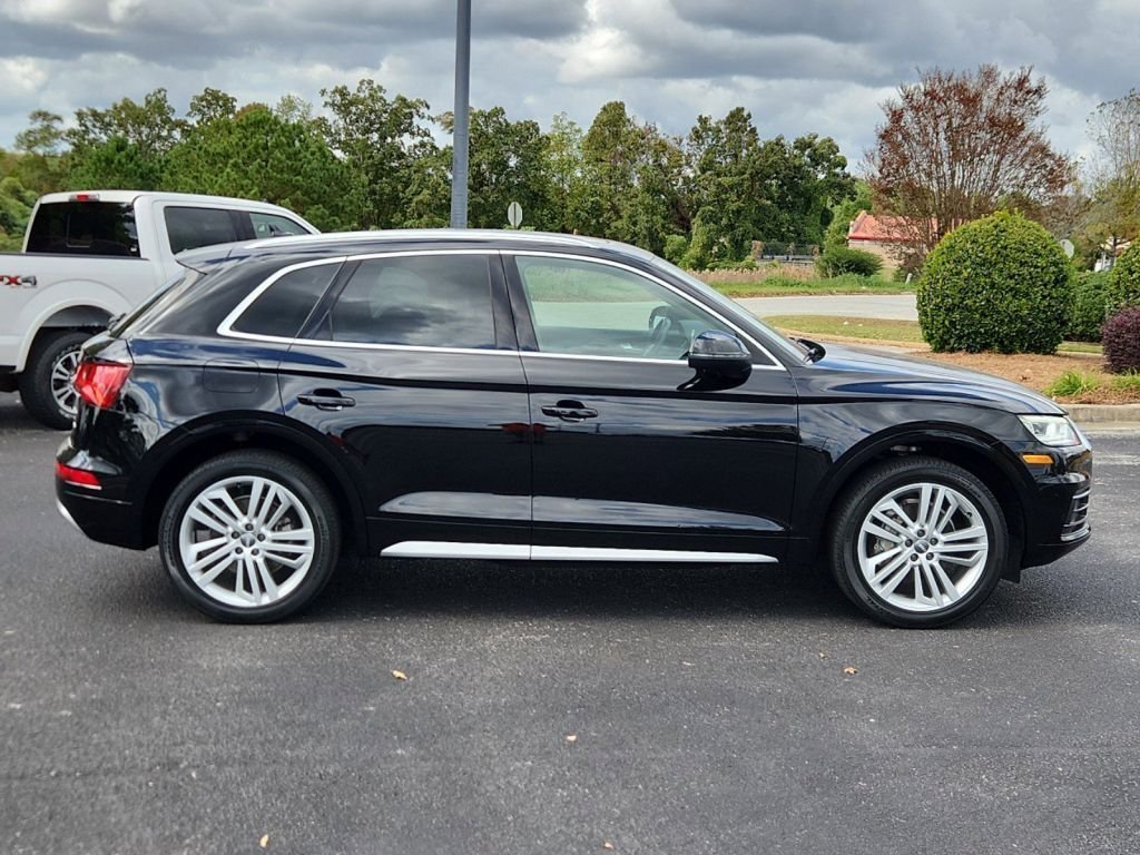 2019-Audi-Q5_132750-5 (1)