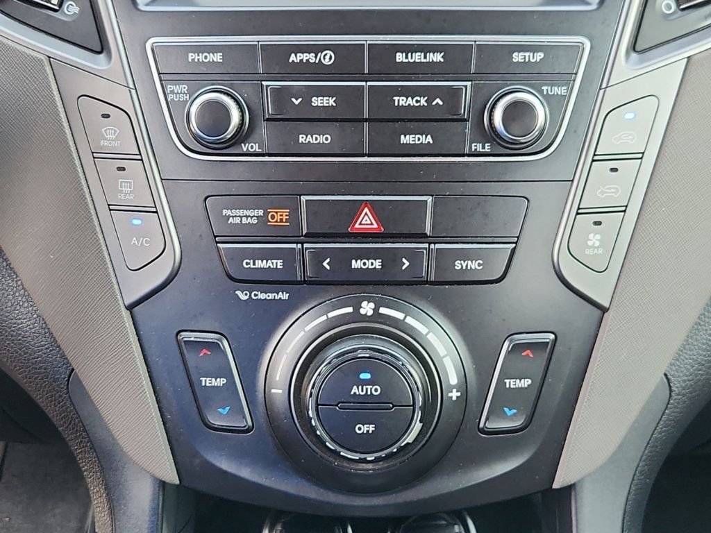 2019-Hyundai-Santa_Fe_Xl_297844-23
