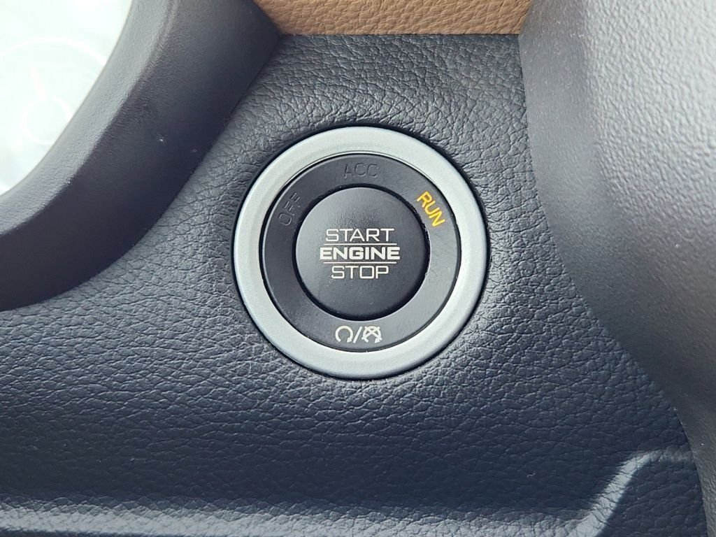 2019-Ram-1500_570677-19