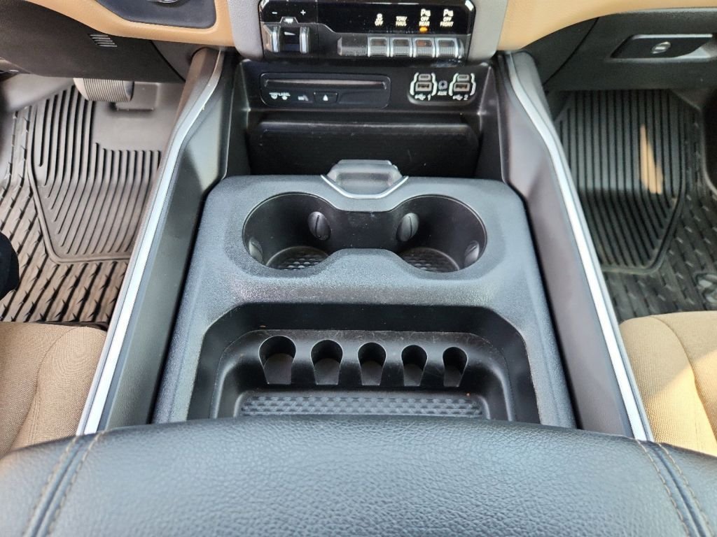 2019-Ram-1500_570677-22