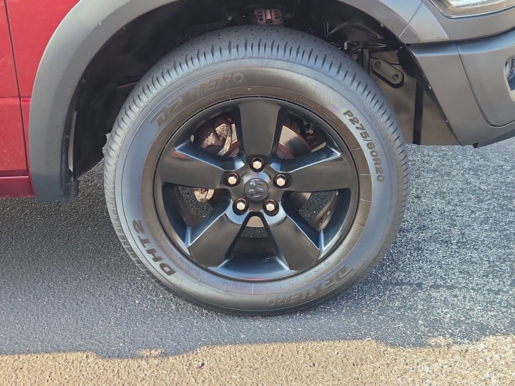 2019-Ram-1500_Ds_638031-4