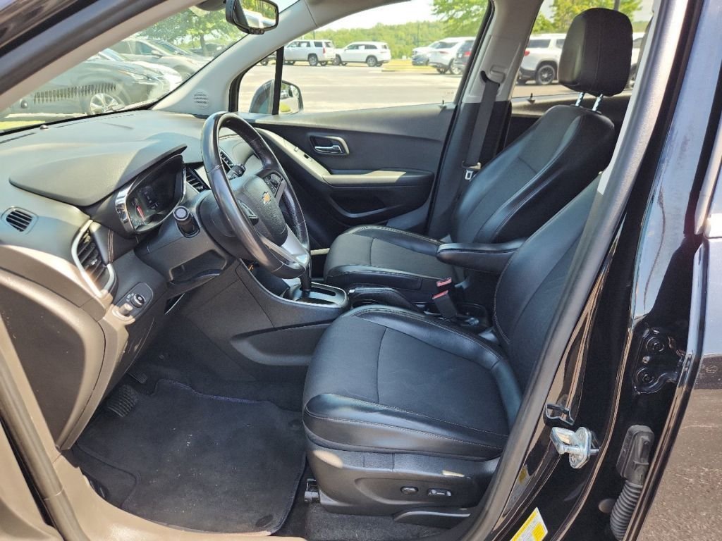 2020-Chevrolet-Trax_027066-13