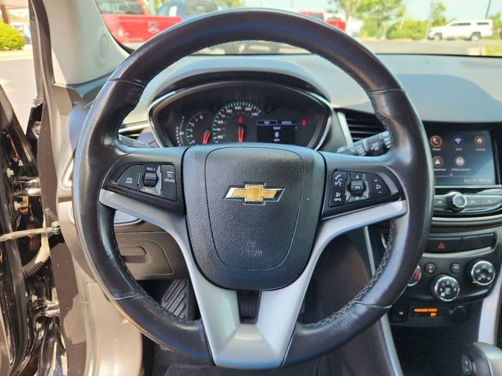 2020-Chevrolet-Trax_027066-16