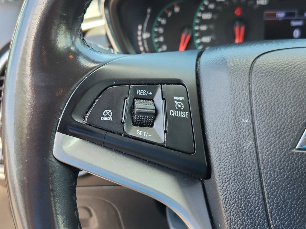 2020-Chevrolet-Trax_027066-17