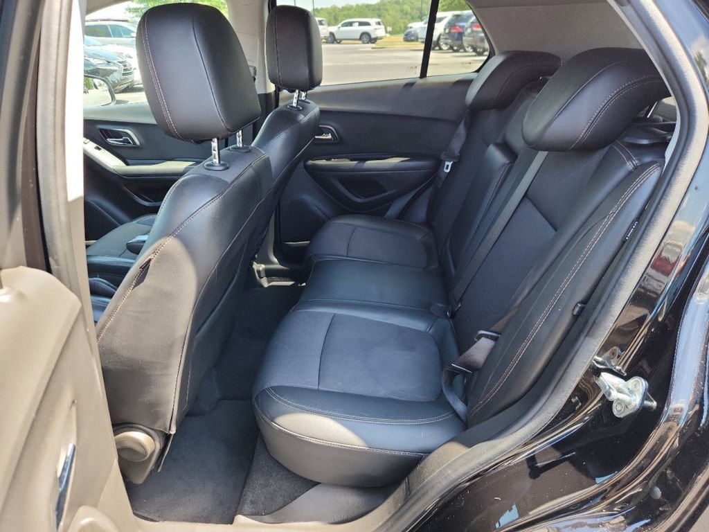 2020-Chevrolet-Trax_027066-26