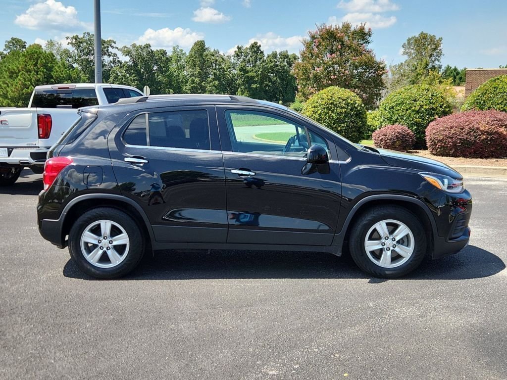 2020-Chevrolet-Trax_027066-5
